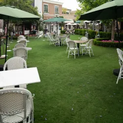 Palisades Village - Pacific Palisades