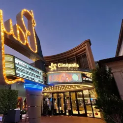 Palisades Village - Pacific Palisades