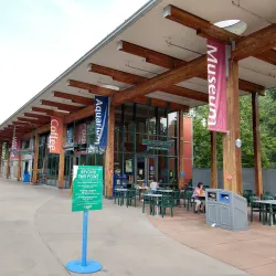 Turtle Bay Exploration Park - Redding