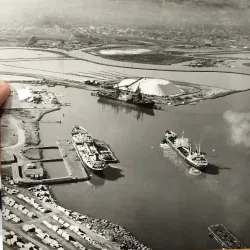 Redwood City Public Library - Redwood City