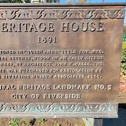 Heritage House - Riverside