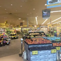 Riverside Plaza - Riverside