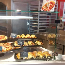 MainPlace Mall - Santa Ana