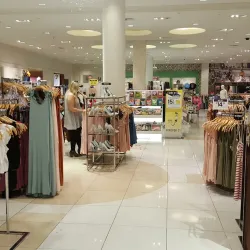 MainPlace Mall - Santa Ana