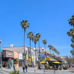 Third Street Promenade - Santa Monica