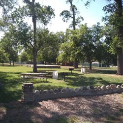 Mooney Grove Park - Tulare
