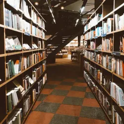 Tulare Public Library - Tulare