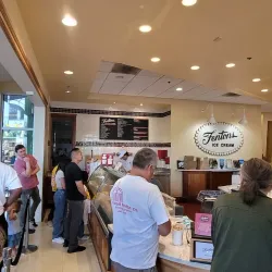 Nut Tree Plaza - Vacaville