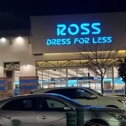 Crossroads Village Shopping Center - Visalia