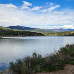 Rifle Gap State Park - Battlement Mesa