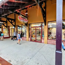 The Outlets at Castle Rock - Castle Rock