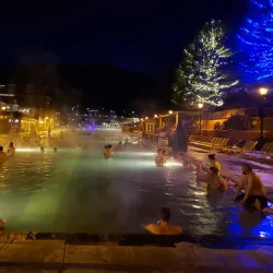 Glenwood Hot Springs Pool - Glenwood Springs
