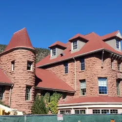 Glenwood Hot Springs Pool - Glenwood Springs