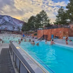 Glenwood Hot Springs Pool - Glenwood Springs