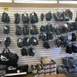 Farmington River Canoe & Kayak - Avon