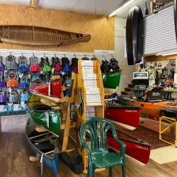 Farmington River Canoe & Kayak - Avon