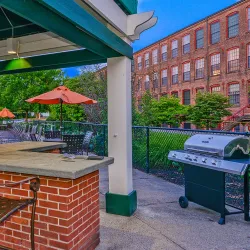 Bigelow Commons - Enfield