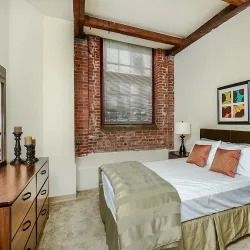 Bigelow Commons - Enfield