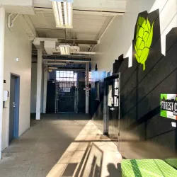 Brewery Legitimus - Middletown