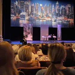 Shubert Theater - New Haven