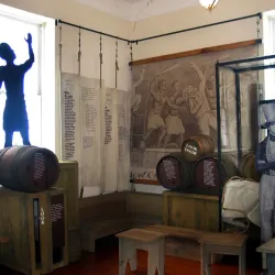 Custom House Maritime Museum - New London