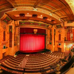 Garde Arts Center - New London