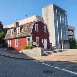 Nathan Hale Schoolhouse - New London