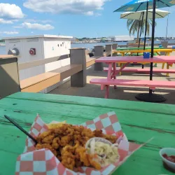 New London Waterfront Park - New London