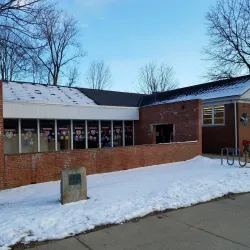 Putnam Public Library - Putnam