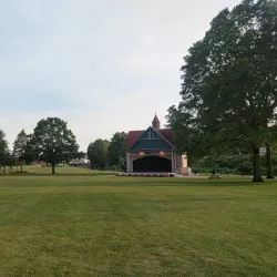 Putnam Riverfront Park - Putnam