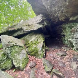 Leatherman's Cave - Torrington