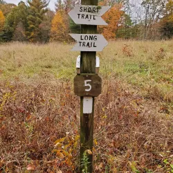 Flanders Nature Center & Land Trust - Waterbury