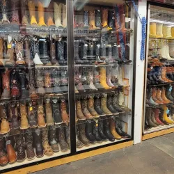 New Castle Farmers Market - New Castle