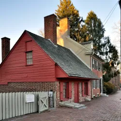 Old Dutch House - New Castle