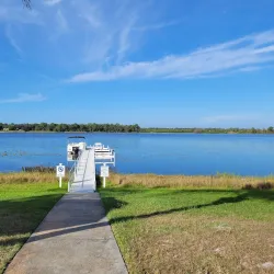 Lake Adelaide Park - Avon Park
