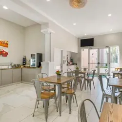 Beverly Hills Hotel - Beverly Hills