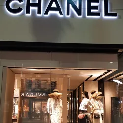 Two Rodeo Drive - Beverly Hills