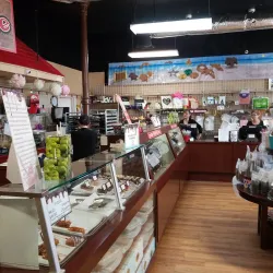 Angell & Phelps Chocolate Factory - Daytona Beach