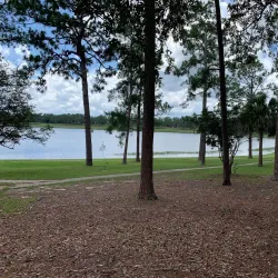 Lake DeFuniak Park - Defuniak Springs