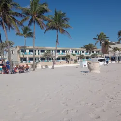 Hollywood Beach Broadwalk - Hollywood