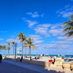 Hollywood Beach Broadwalk - Hollywood