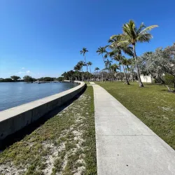 Bryant Park - Lake Worth