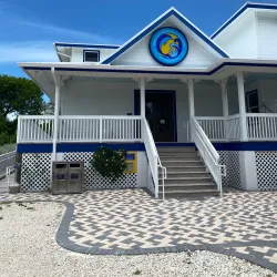 Dolphin Research Center - Marathon