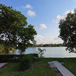 Lakeside Park - Miami Lakes