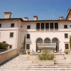 Vizcaya Museum and Gardens - Miami