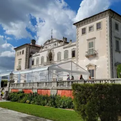 Vizcaya Museum and Gardens - Miami