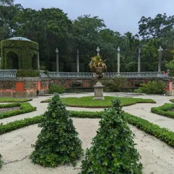 Vizcaya Museum and Gardens - Miami