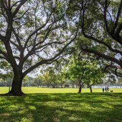 Crescent Lake Park - Sun City Center