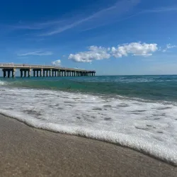 Pier Park - Sunny Isles Beach