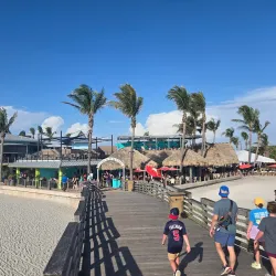 Sharky's on the Pier - Venice